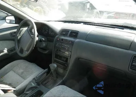 1996 Nissan Maxima Gle/Gxe/Se z USA, uszkodzony, nr VIN JN1CA21DXTT135225